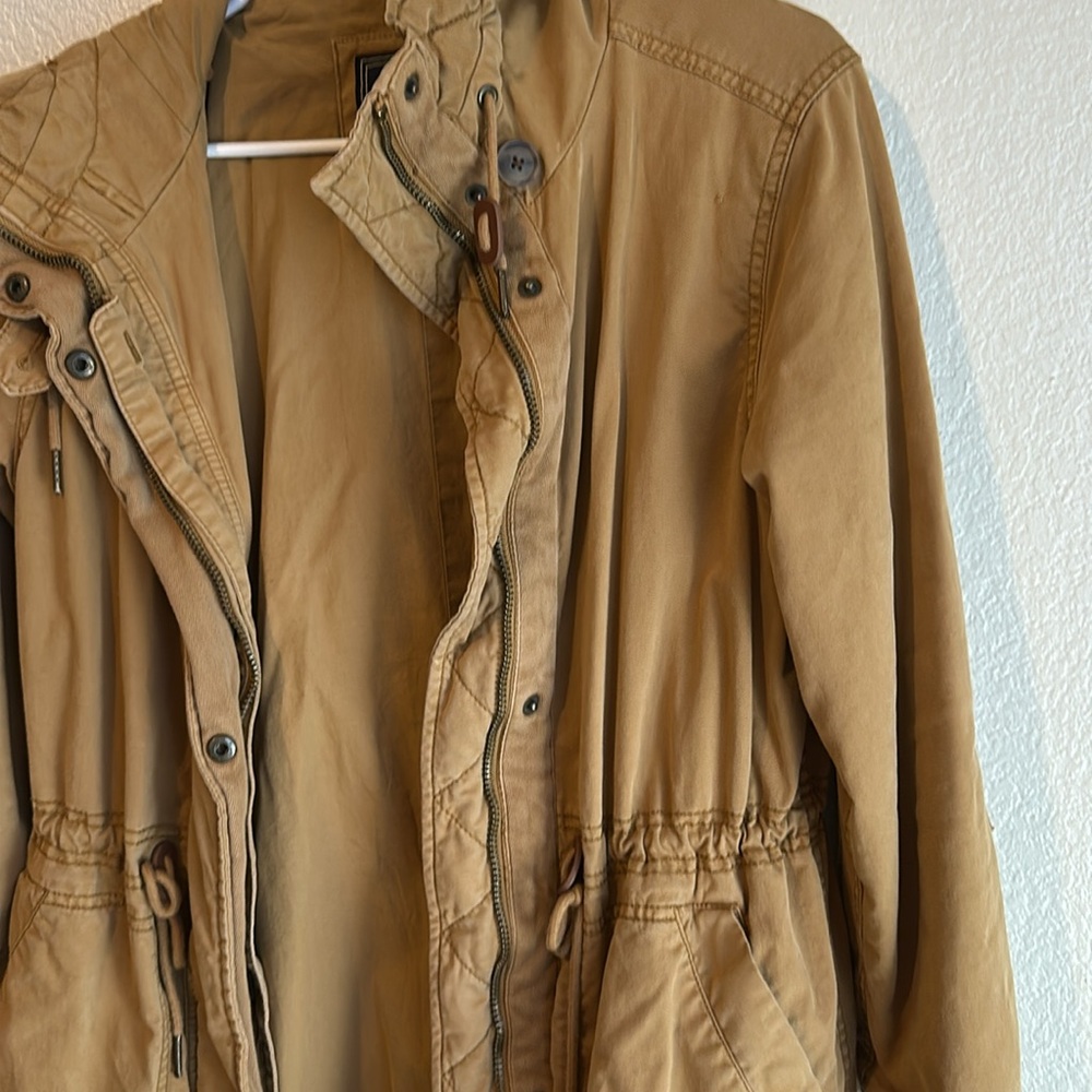 Hooded Gap Jacket - image 4